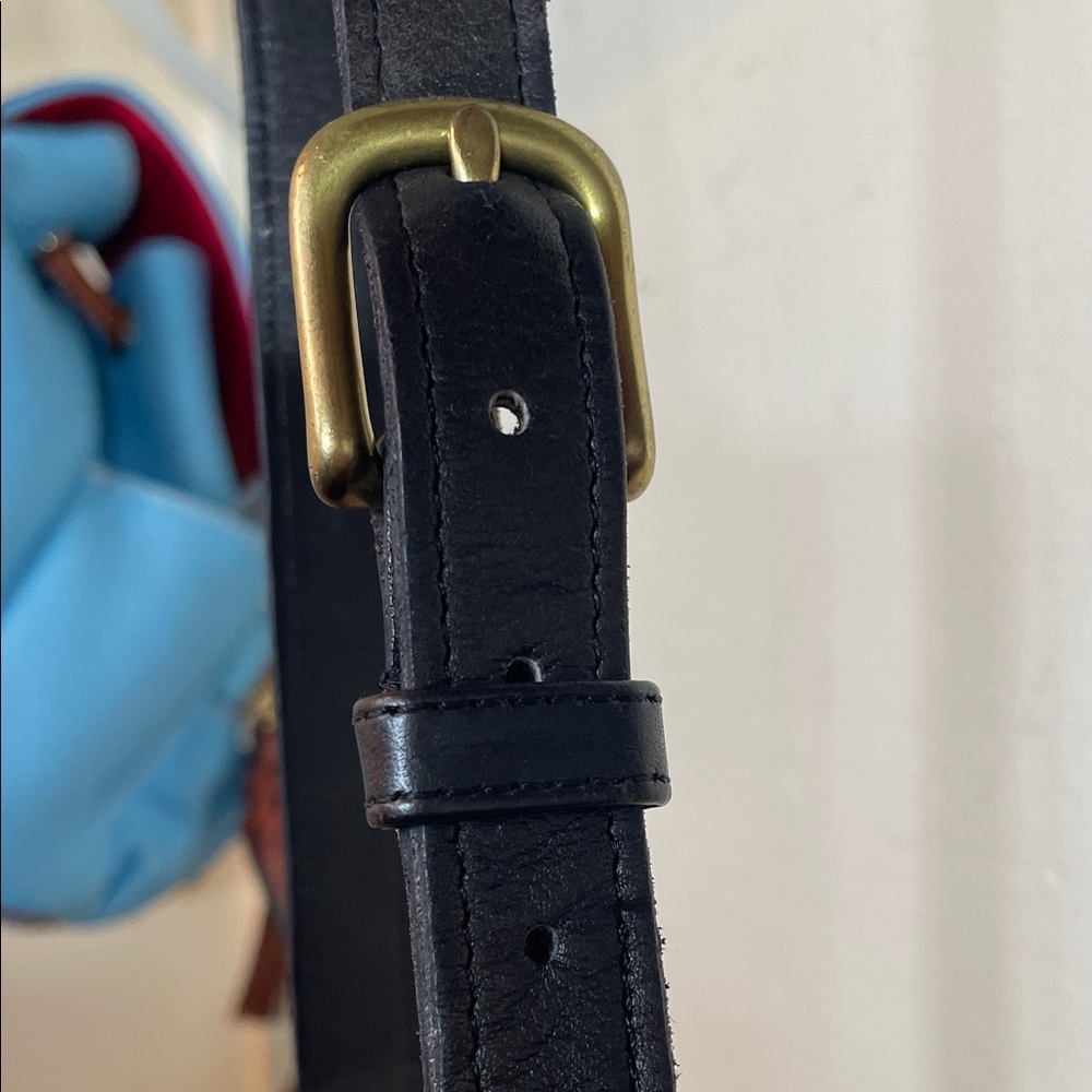 Vintage Coach Black Leather Crossbody Bag - Picture 4 of 17